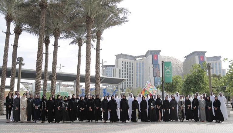 جانب من لقاء الشبكة الحكومية للرؤساء التنفيذيين للسعادة وجودة الحياة