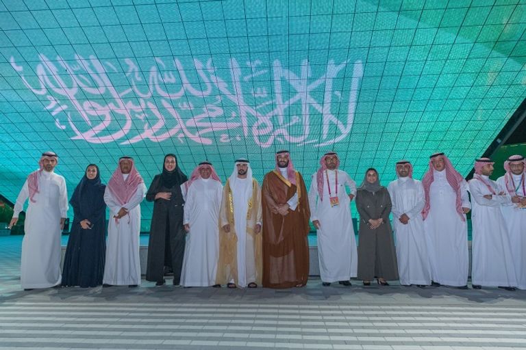 محمد بن سلمان يزور جناحي السعودية والإمارات في إكسبو 2020 دبي