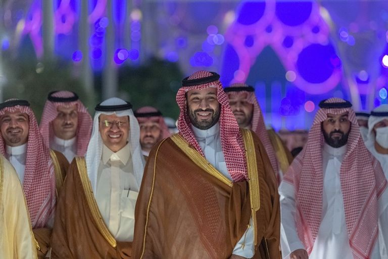 محمد بن سلمان يزور جناحي السعودية والإمارات في إكسبو 2020 دبي
