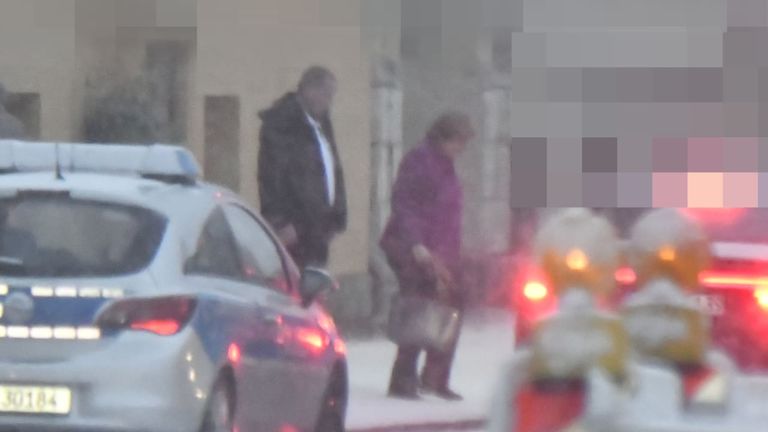 ميركل لا تزال محور الاهتمام رغم مغادرة السلطة