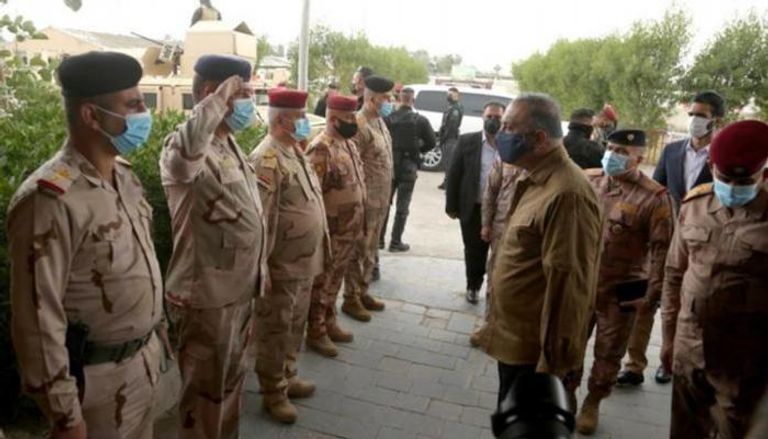 مصطفى الكاظمي في زيارة سابقة لمواقع عسكرية ببغداد