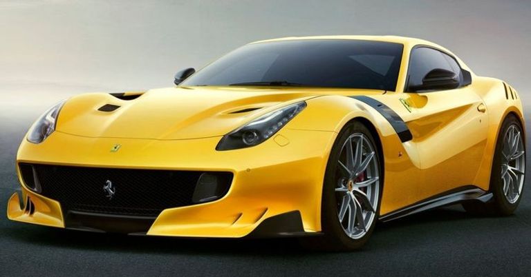 Ferrari F12tdf طراز Nissan GTR