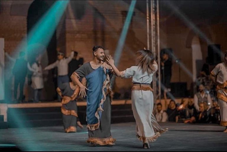 مشهد من أوبريت افتتاح مهرجان بابل الدولي الأخير