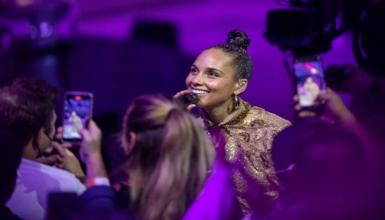 المغنية العالمية أليشيا كيز