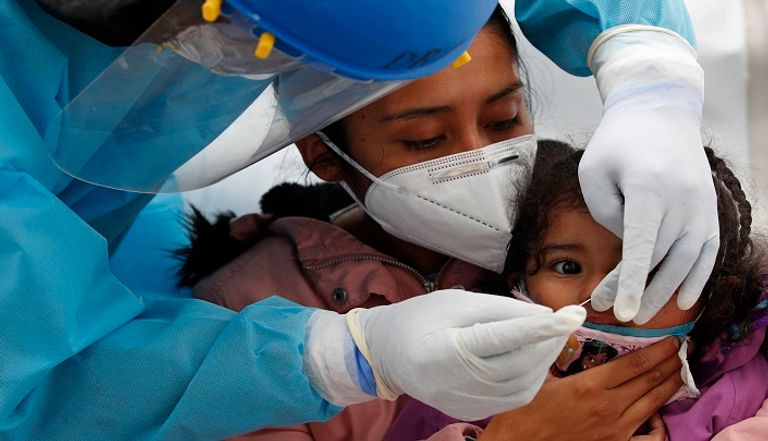 الصين تسجل ارتفاعاً في إصابات كورونا