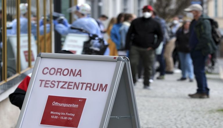 الصين تسجل ارتفاعاً في إصابات كورونا