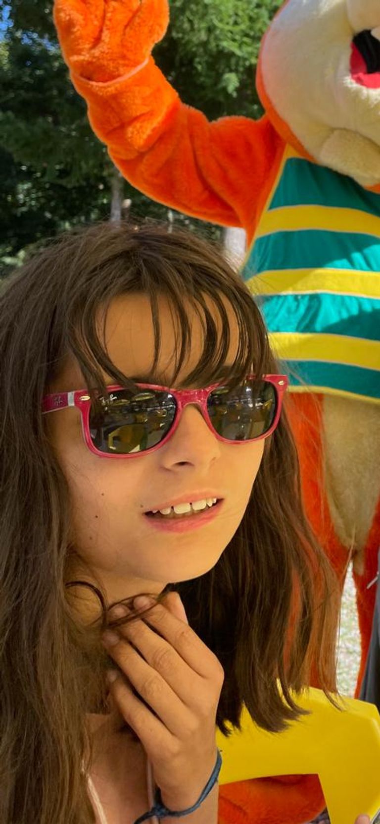 الطفلة اللبنانية دوميتي نورالدين مع والدها