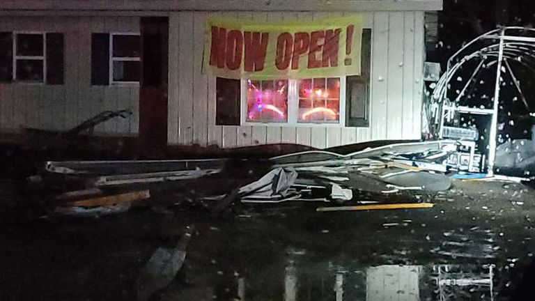 إعصار مدمر في ولاية كنتاكي الأمريكية