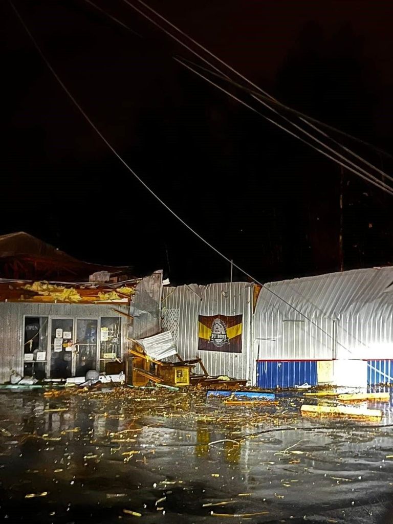 إعصار مدمر في ولاية كنتاكي الأمريكية