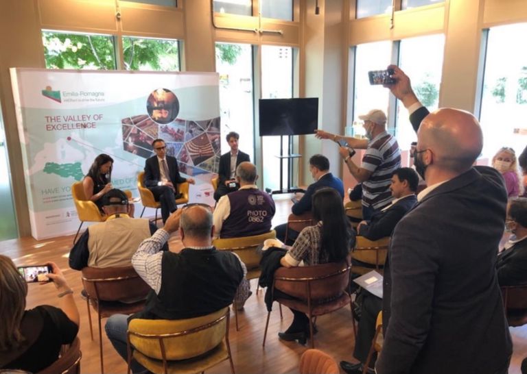 إكسبو2020 يستكشف خبرات صناعة السيارات لإقليم إيميليا رومانيا الإيطالي