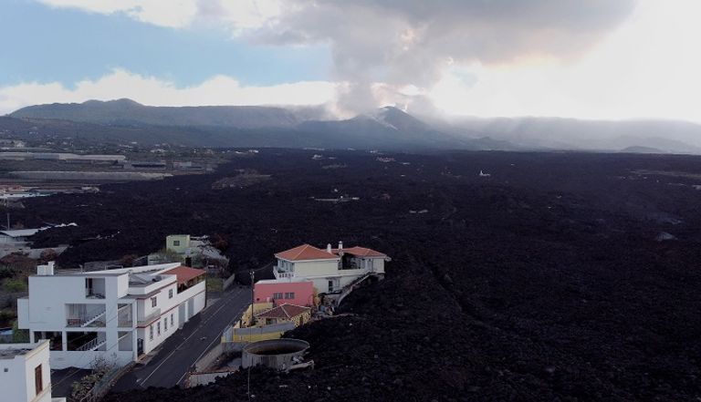 بركان جزيرة لا بالما الإسبانية