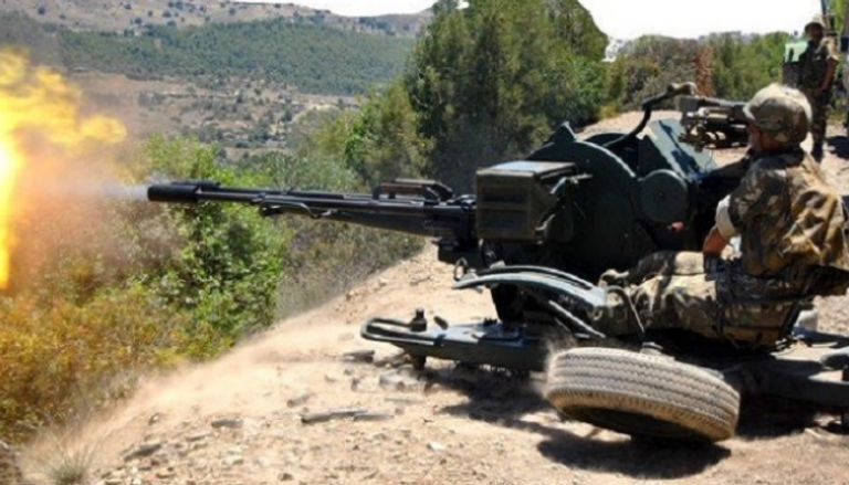 عملية عسكرية للجيش الجزائري ضد معاقل فلول الإرهابيين - أرشيفية