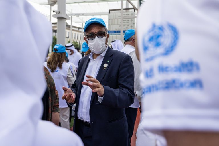 ريم الهاشمي ومدير منظمة الصحة العالمية