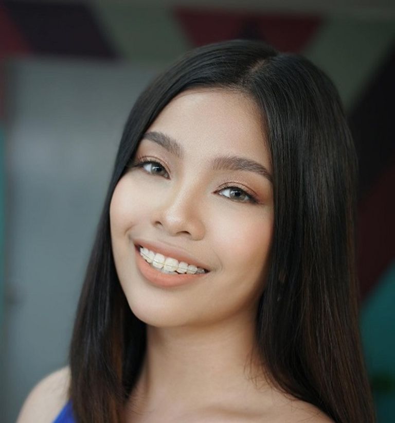 النجمة الفلبينية الصاعدة