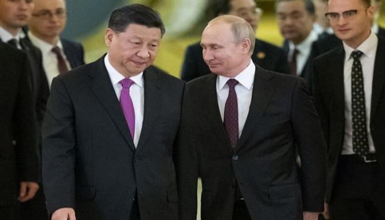  الرئيسان الروسي فلاديمير بوتين والصيني شي جين بينغ