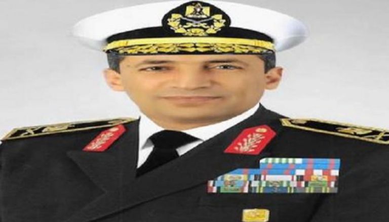 اللواء أشرف عطوة قائد البحرية المصرية الجديد