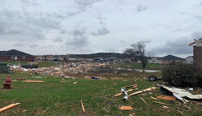 أعاصير ولاية كنتاكي الأمريكية خلفت دمارا واسعا