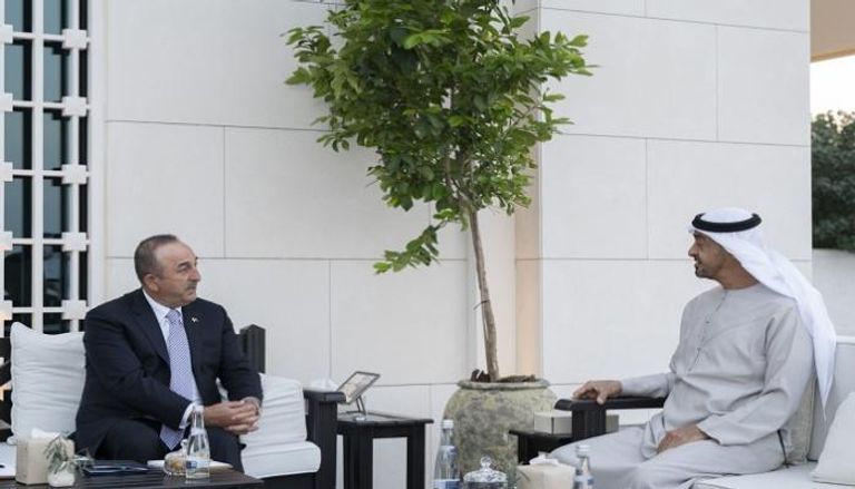 جانب من لقاء الشيخ محمد بن زايد آل نهيان ووزير الخارجية التركي