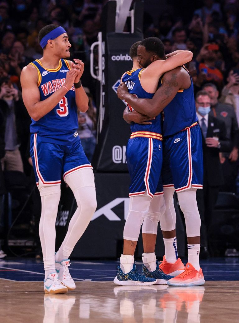 ستيفن كري لاعب جولدن ستيت وريورز