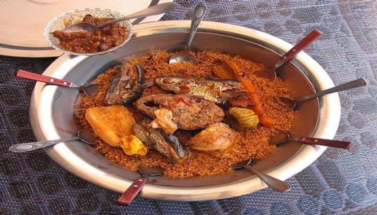 طبق "تشيبو جين" الشهير في السنغال