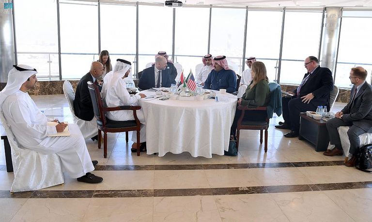 جانب من اجتماع سفراء الدول الأربعة