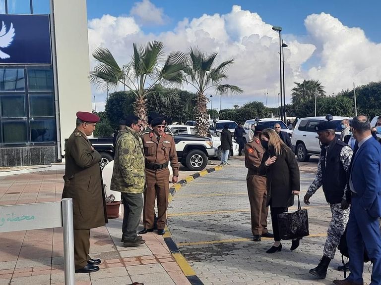 ستيفاني وليامز خلال زيارتها في سرت