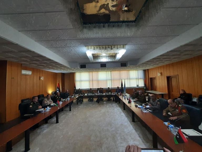 ستيفاني وليامز خلال زيارتها في سرت