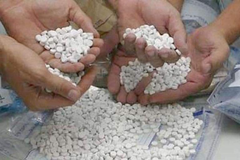 تجار مخدرات في قبضة القوات الأمنية العراقية