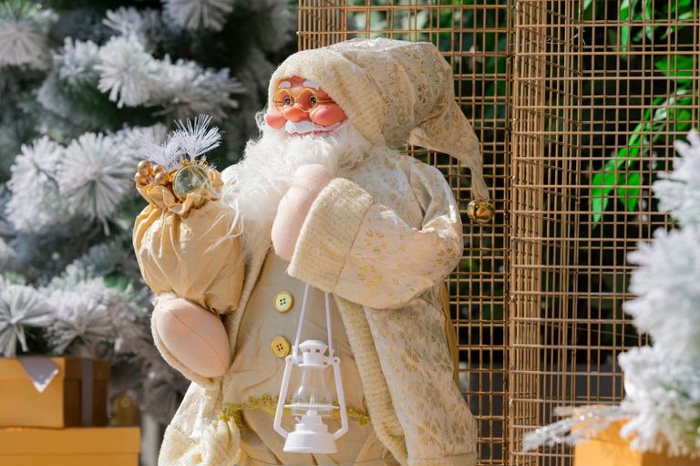 فعاليات مبهجة في احتفالات موسم الأعياد بـ