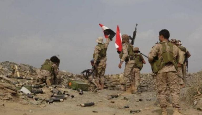 عناصر من الجيش اليمني خلال معارك سابقة مع مليشيات الحوثي 