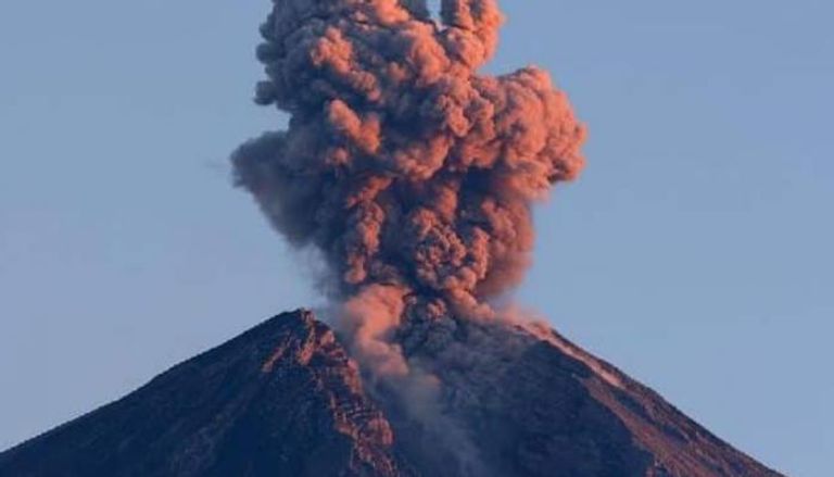 ثورة بركان سيميرو
