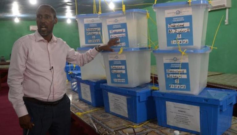 صناديق اقتراع في انتخابات سابقة بالصومال - أ.ف.ب