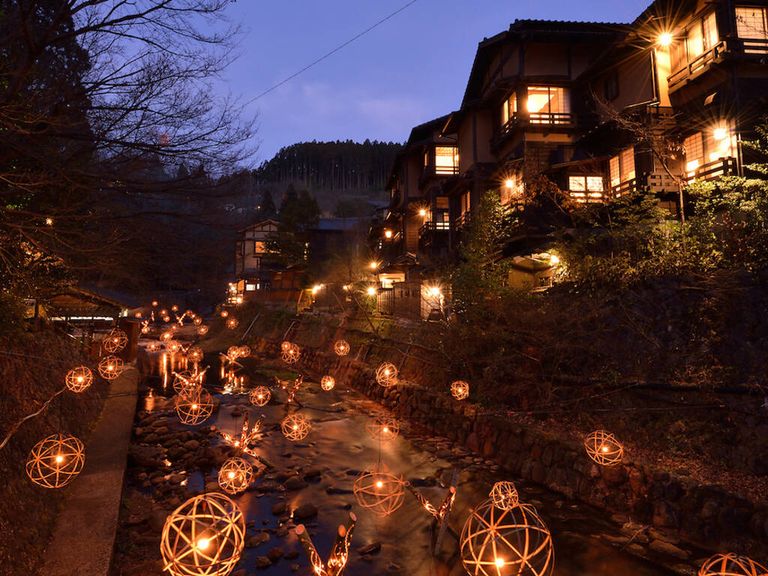 Kurokawa Onsen Illumination معرض أضواء  Nabana no Sato Illumination