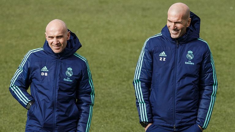 زين الدين زيدان مدرب ريال مدريد السابق