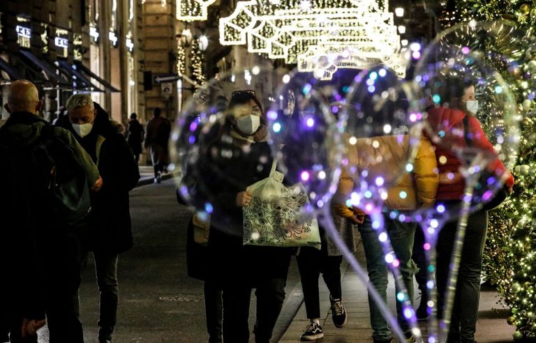 نصائح لقضاء عيد ميلاد آمن في ظل كوفيد-19