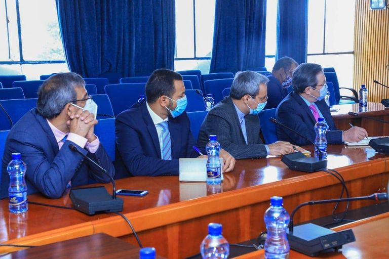 وزير الدولة للشؤون الخارجية الإثيوبية السفير رضوان حسين 