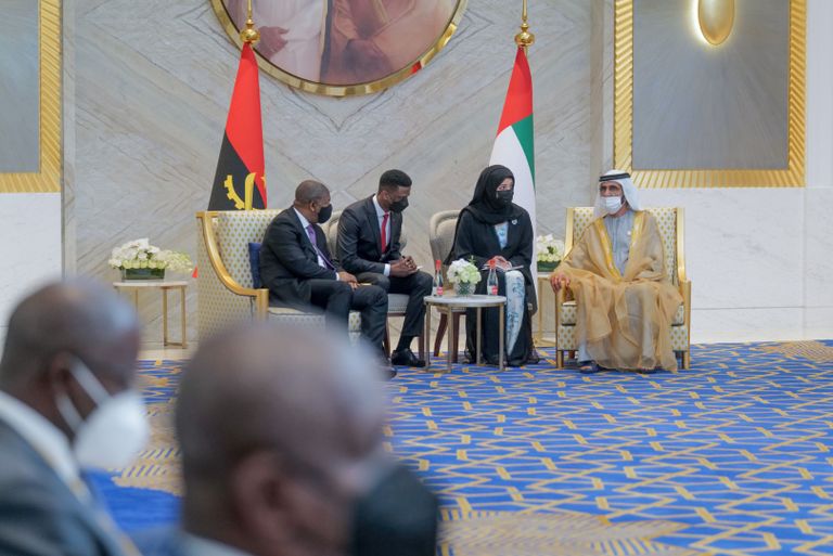 الشيخ محمد بن راشد آل مكتوم يبحث التعاون الاقتصادي مع رئيس أنجولا
