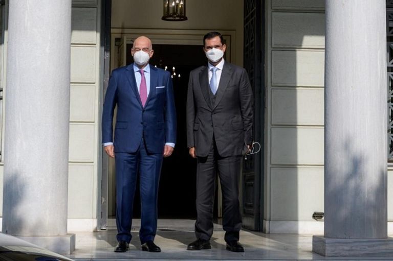 جانب من لقاء الدكتور سلطان بن أحمد الجابر مع رئيس وزراء اليونان