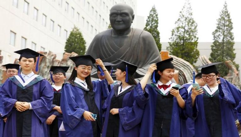 أعداد الطالبات في جامعات الصين تشهد زيادة متصاعدة