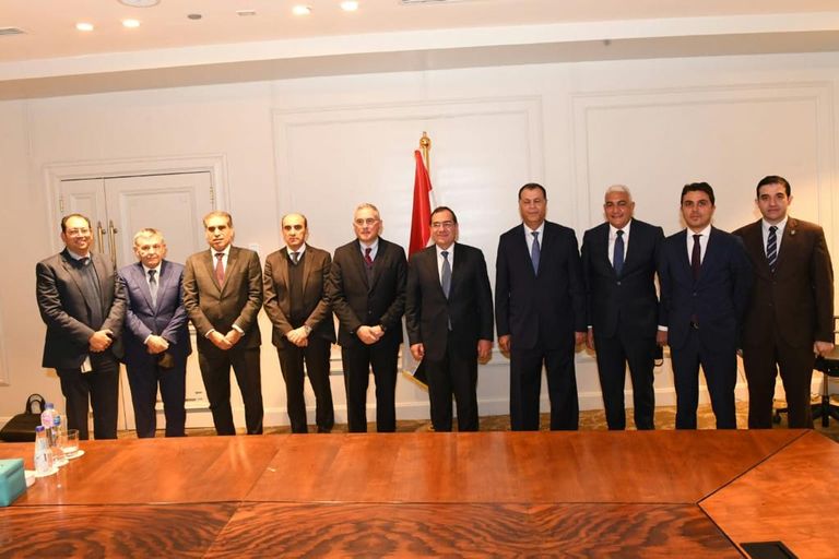 اتفاقية مع إيني الإيطالية للتنقيب عن النفط في مصر اتفاقية مع إيني الإيطالية للتنقيب عن النفط في مصر