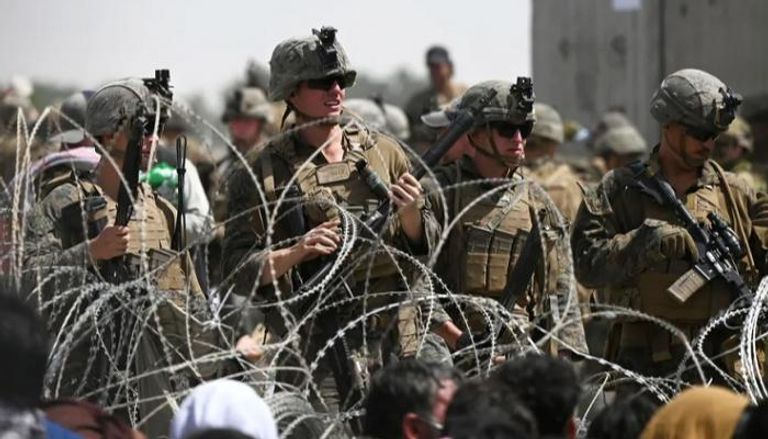 قوات أمريكية بمطار كابول 