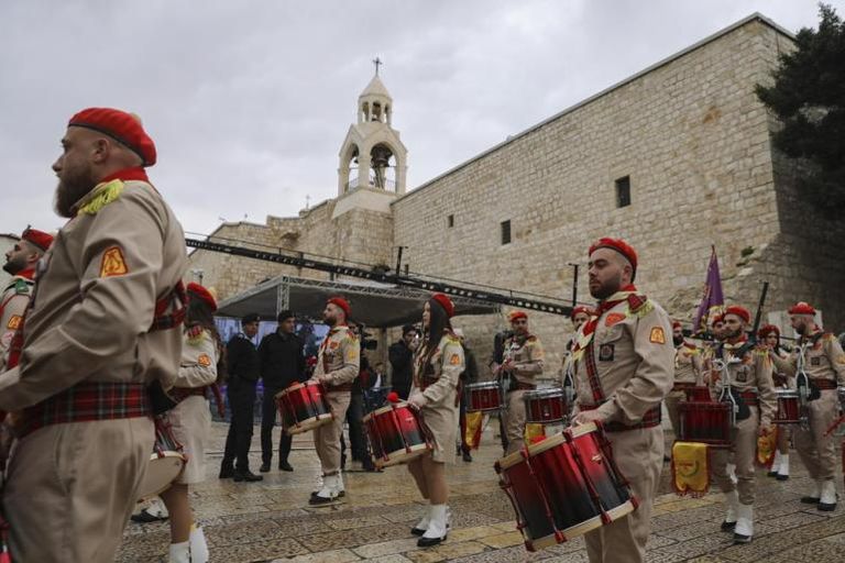 احتفالات في القدس بعيد الميلاد