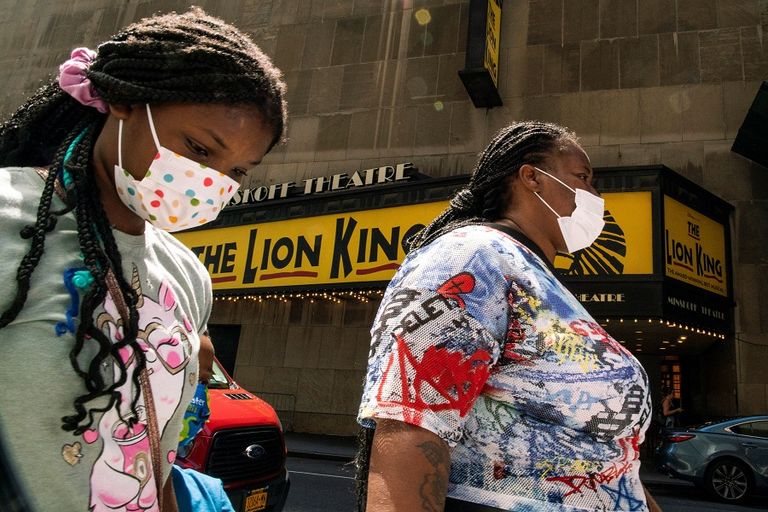 شخص يخضع لاختبار كورونا- أرشيفية