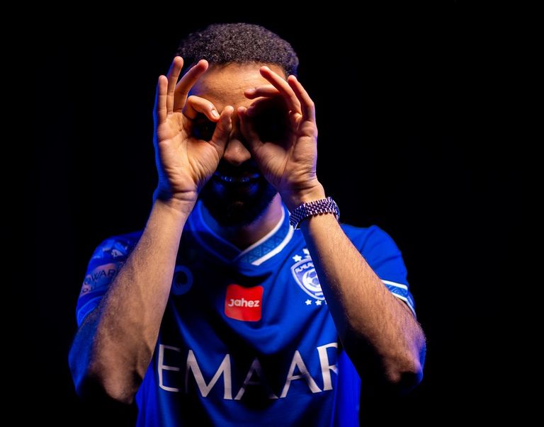 الهلال السعودي يجدد عقد محمد البريك الهلال السعودي يجدد عقد محمد البريك