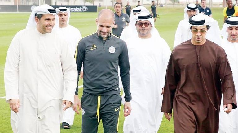 الشيخ منصور بن زايد آل نهيان في نادي مانشستر سيتي