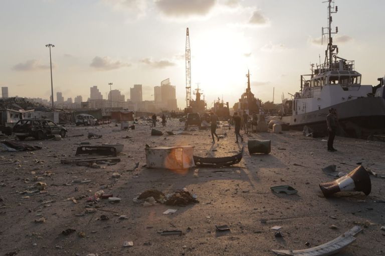 جانب من الدمار الذي لحق بالمرفأ عقب الانفجار - أرشيفية
