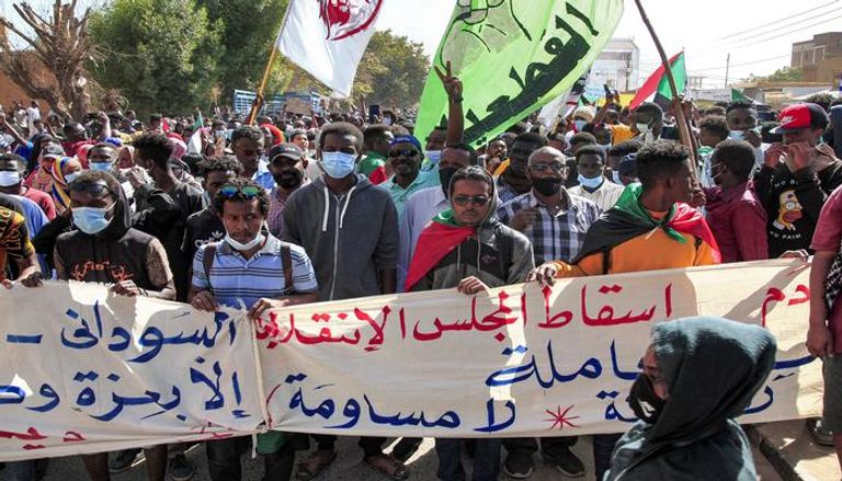 جانب من احتجاجات السبت في الخرطوم - الفرنسية