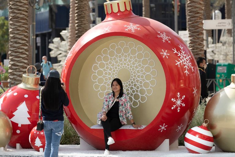 احتفالات إكسبو 2020 بعيد الميلاد