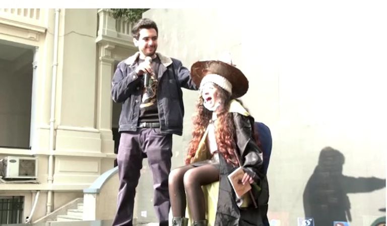 الطالب "هاري المصري"