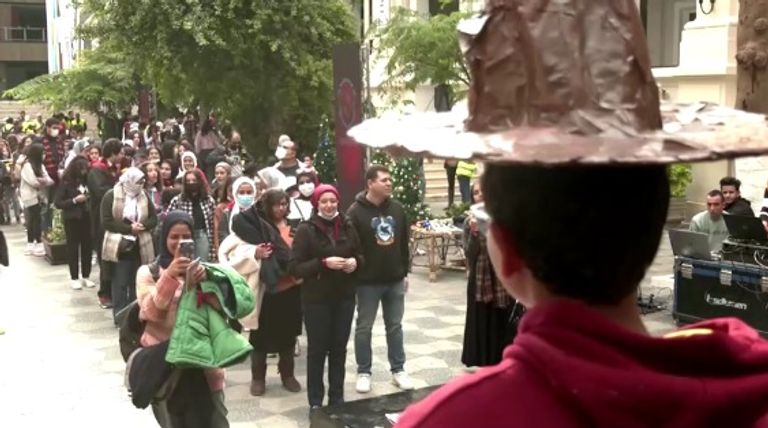 الطالب "هاري المصري"